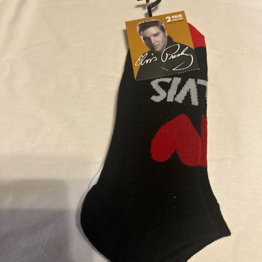 Elvis Presley 2 Pair Ankle Socks Set Black Red‎ Heart White Pop Art US 7-12 NEW